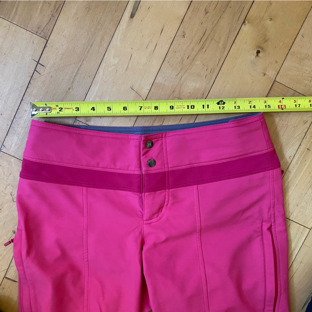RARE Lululemon Bright Pink Snowpants - Size 4 - Picture 8 of 11